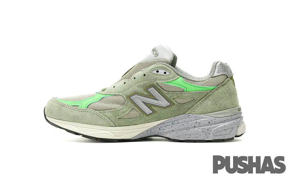 990v3 x Patta 'Keep Your Family Close' (2022)