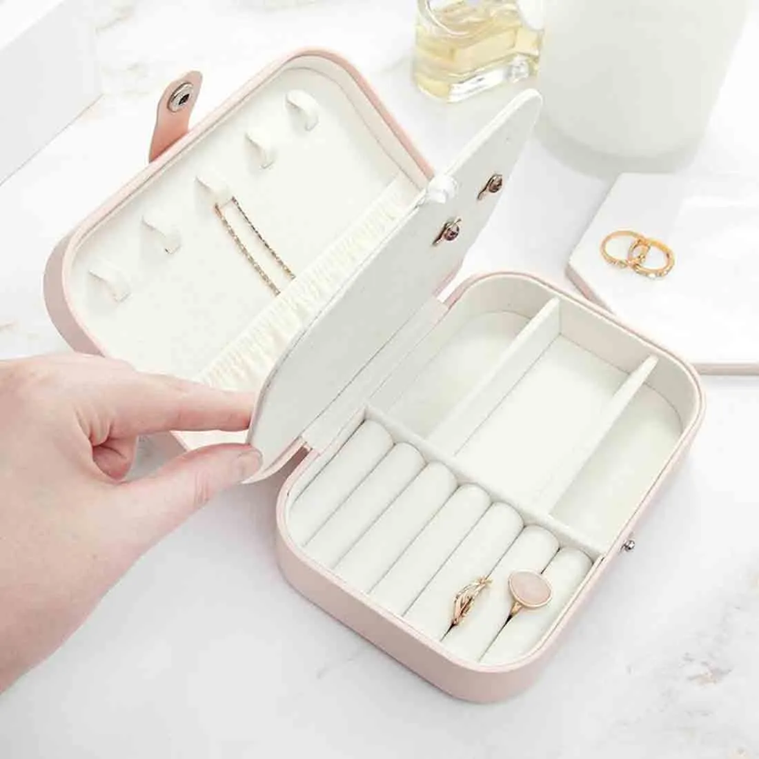 Customized Jewellery Box Holder for Travel Storage Case for Rings Earrings and Pendants