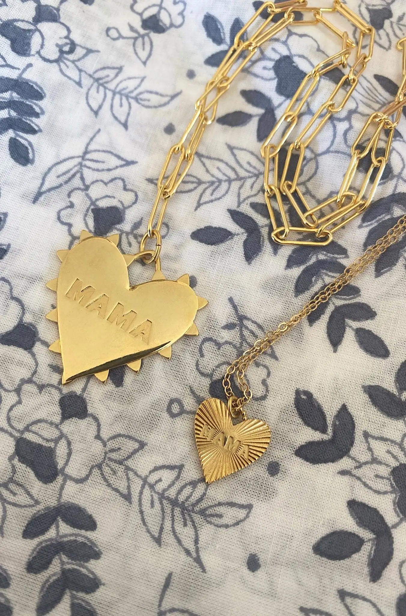 Dainty Heart Mama Necklace