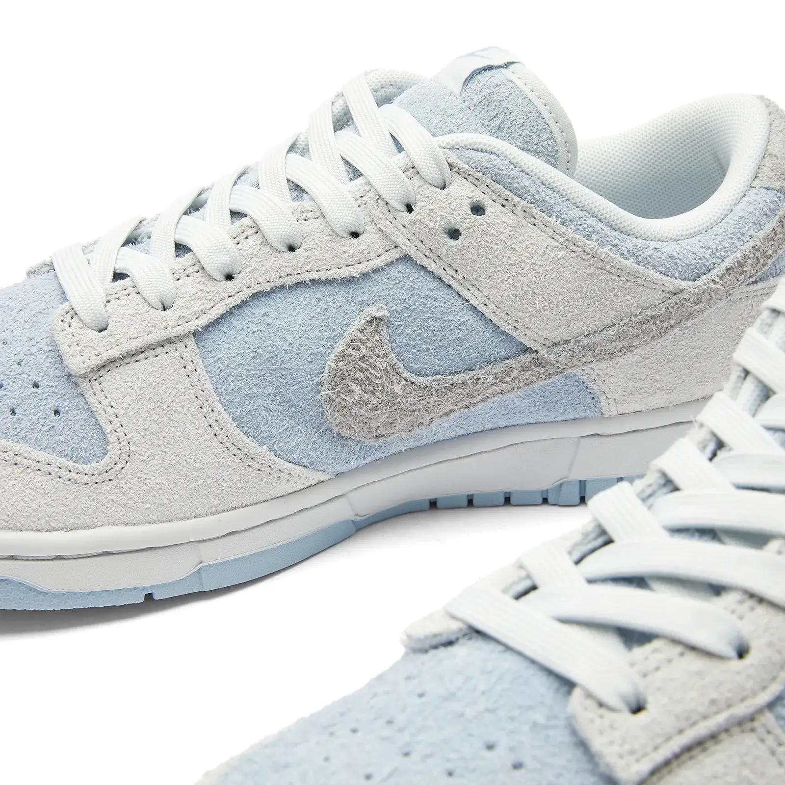 Dunk Women Low (Furry Grey/Blue)