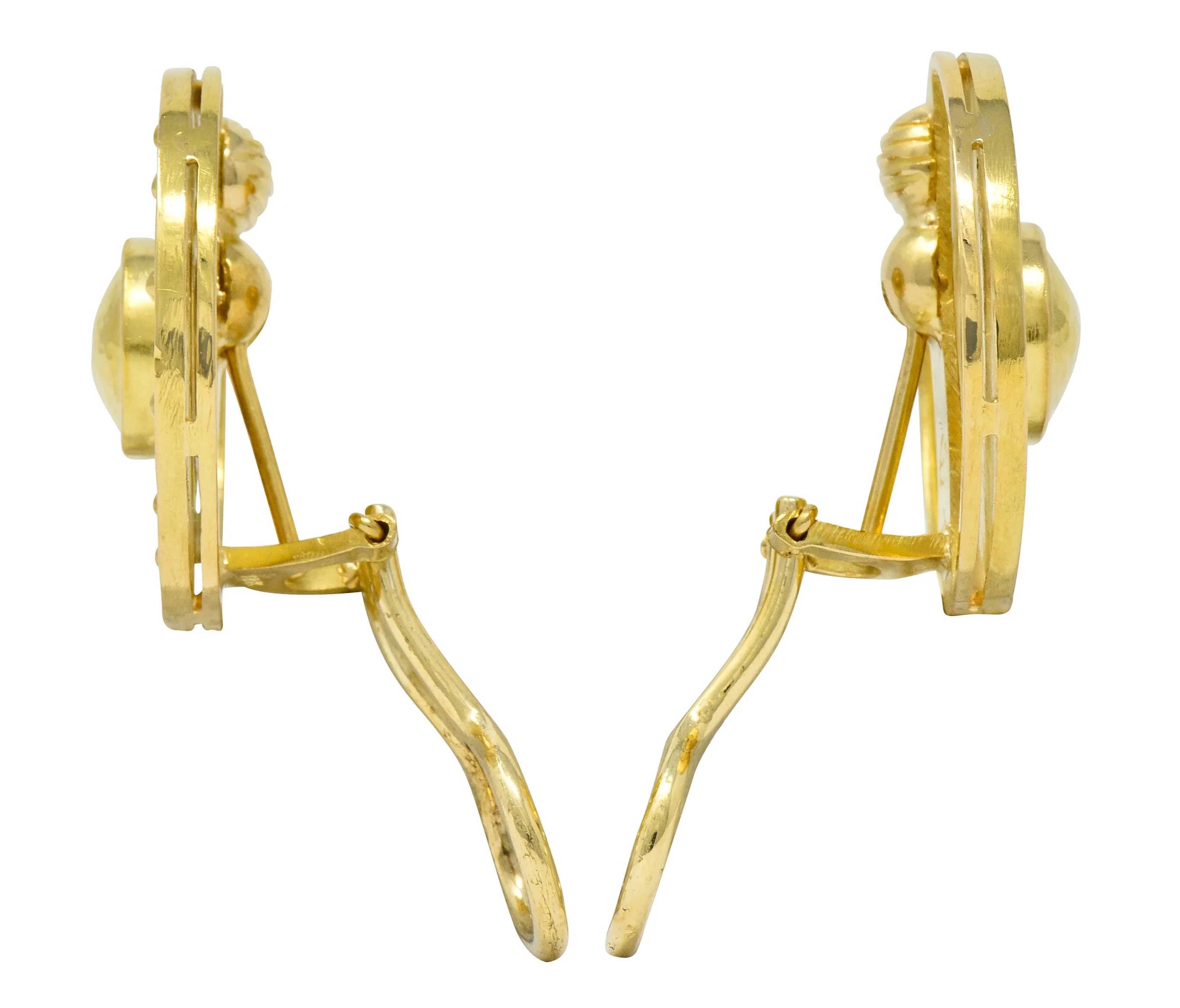 Elizabeth Locke Contemporary 18 Karat Gold Daisy Earrings