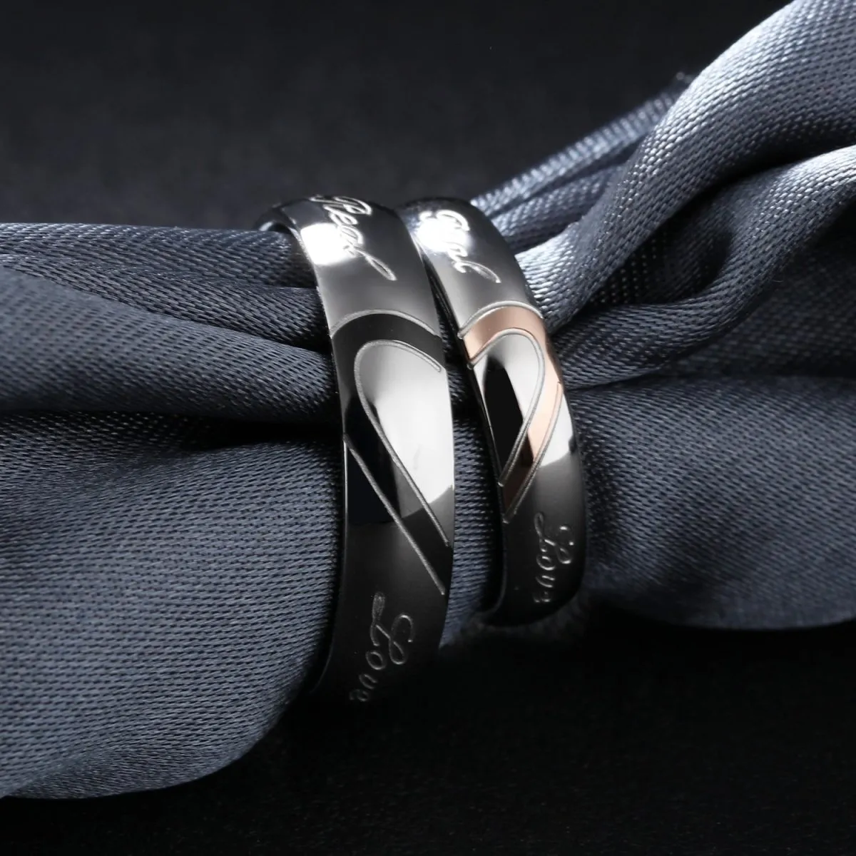 Heart-shaped Matching Couple Rings