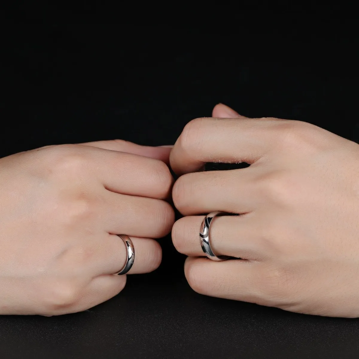 Heart-shaped Matching Couple Rings