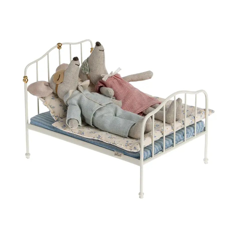 Maileg Bed, Mouse, Off White