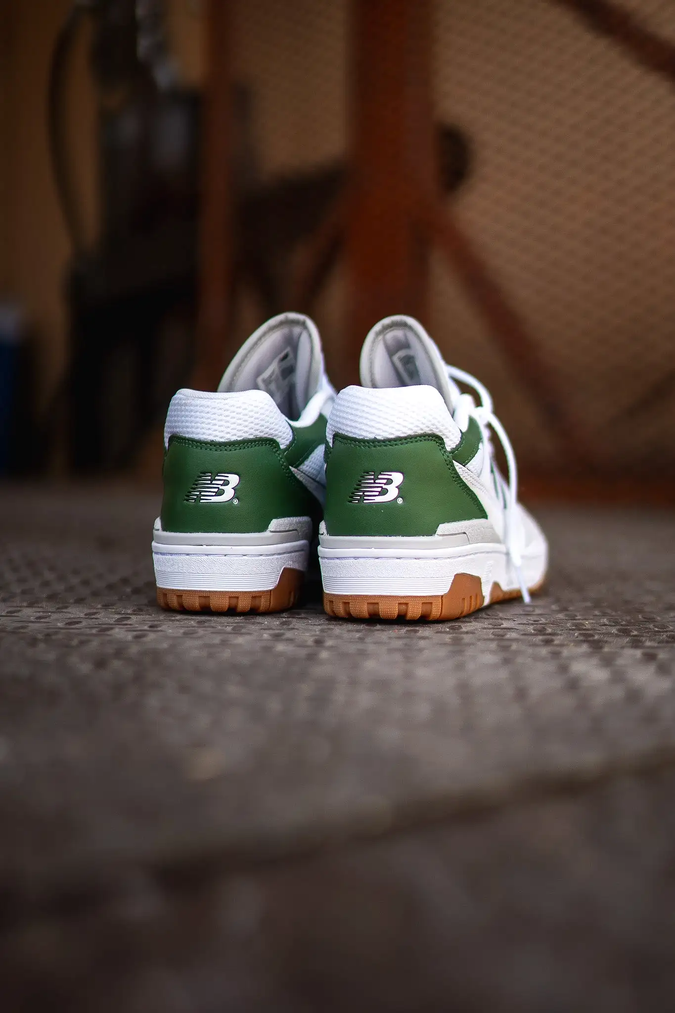 Mens New Balance 550 (White/Pine Green) - BB550ESB