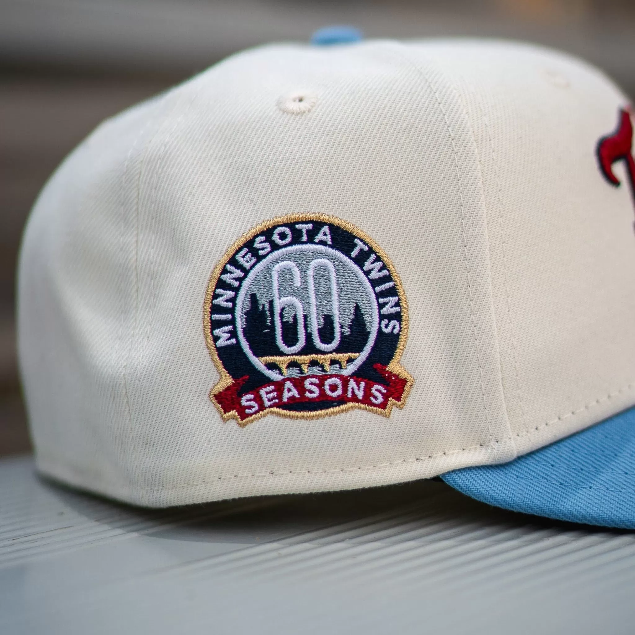 New Era Minnesota Twins 60th Anniversary Good Green UV (Off White/Sky)