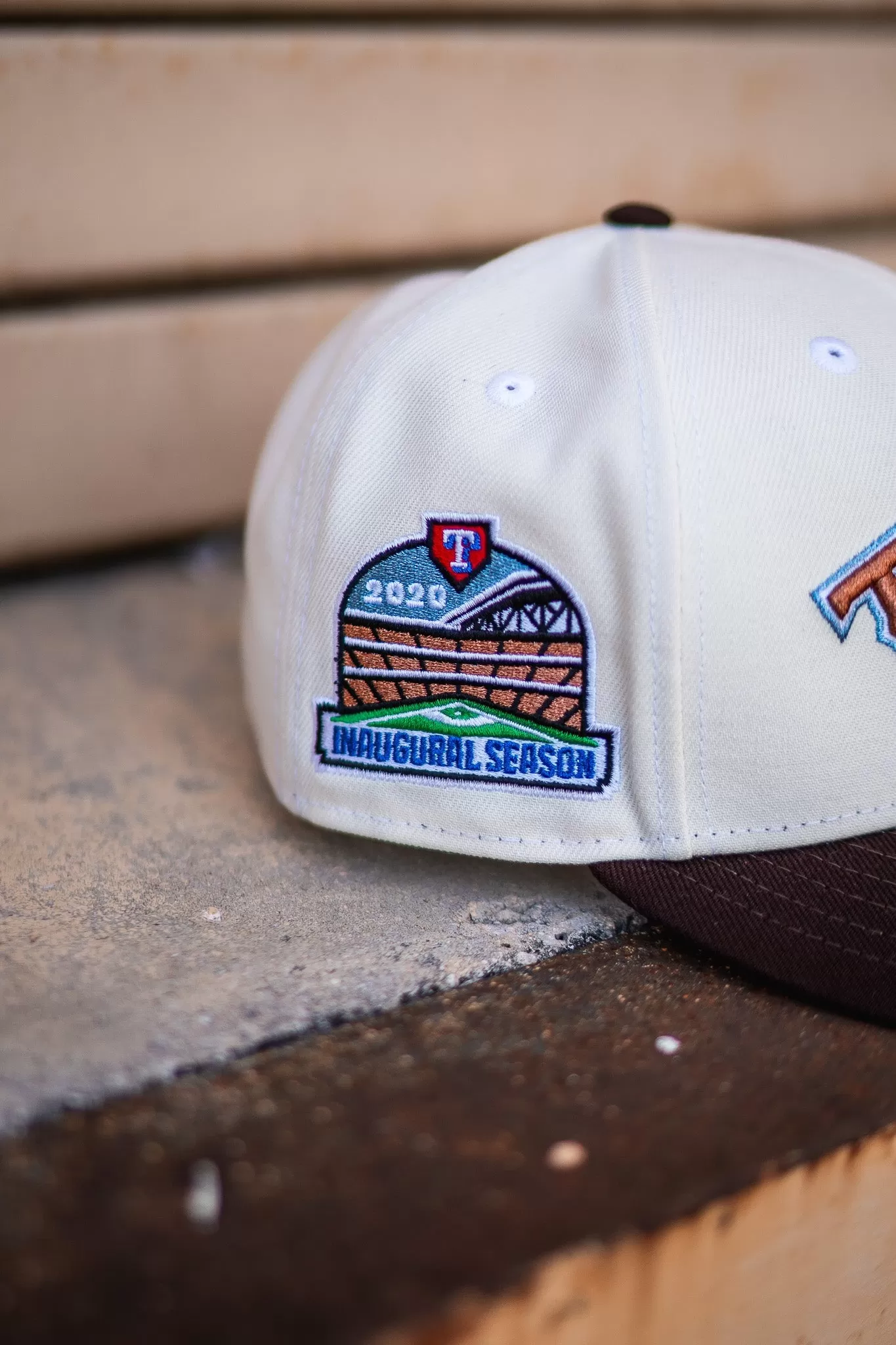 New Era Texas Rangers 2020 Inaugural Season Sky UV (Off White/Mocha)