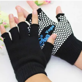 New Fashion Sports Fittness Gloves For Women Half Fingerless Mittens Sports Gloves Anti Slip Semi Guantes Mujer GS