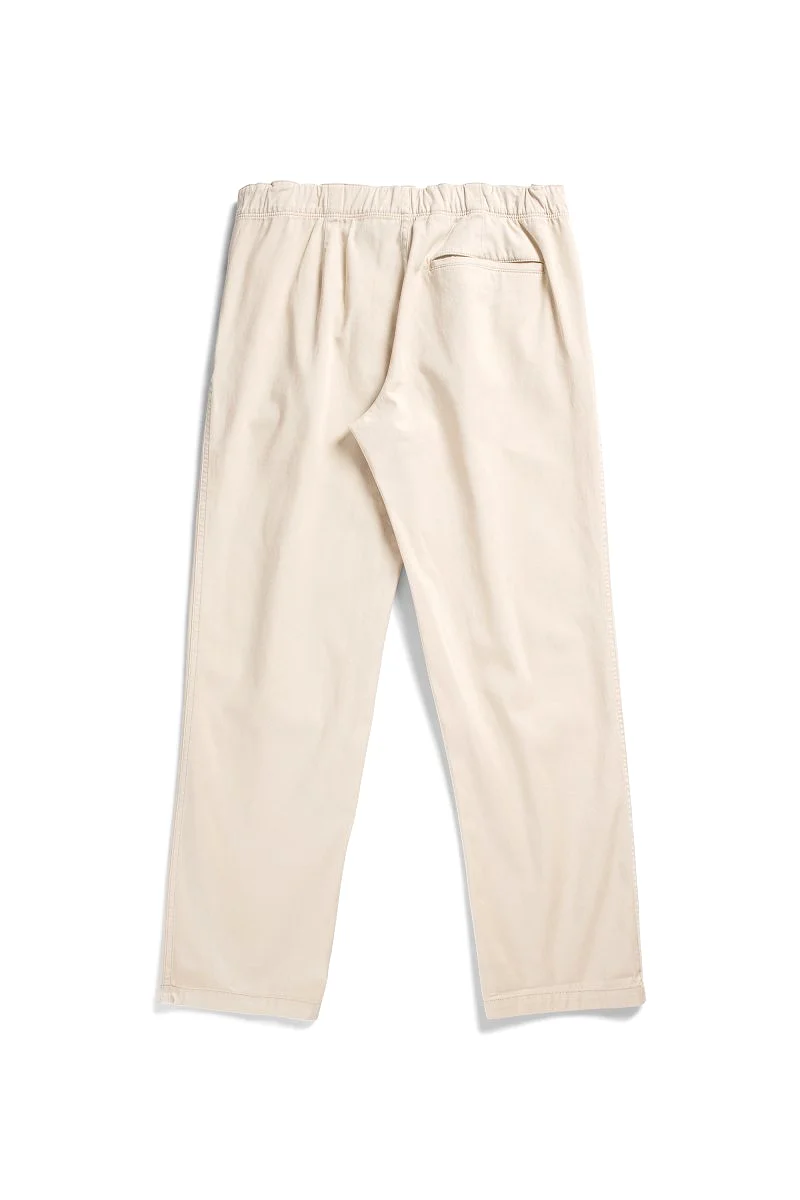 Norse Ezra Relaxed Organic Stretch Twill Trouser Oatmeal