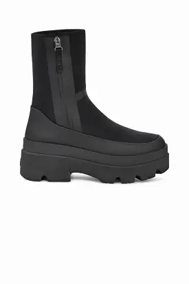 UGG Women's Brisbane Mid in Black